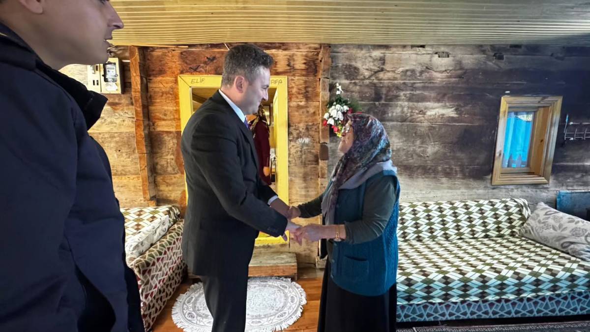 Kaymakam Çelik'ten şehit annesine ziyaret