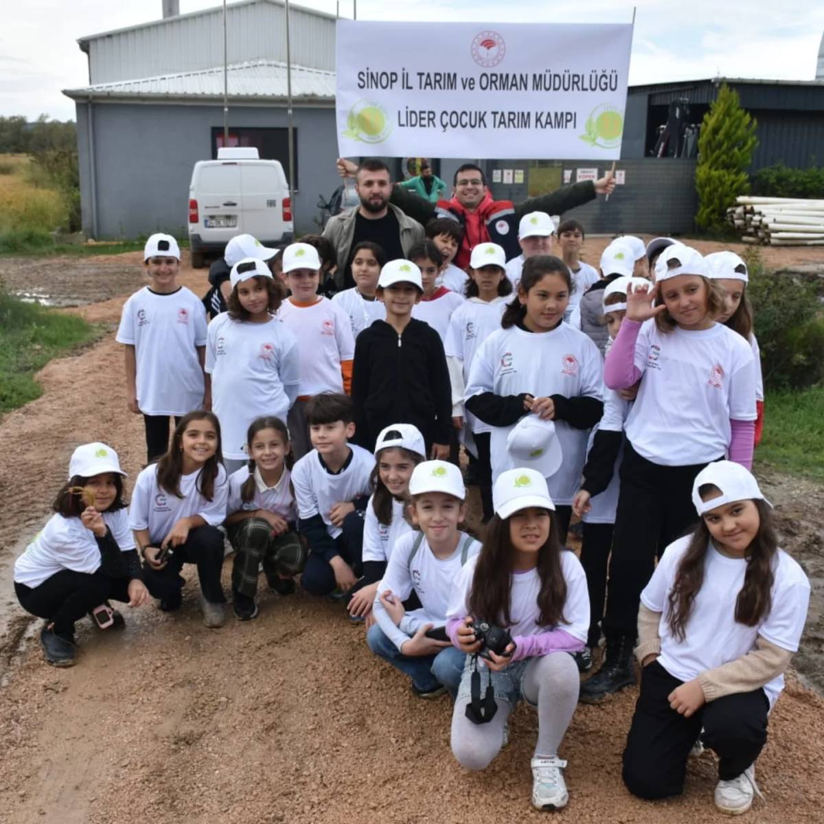 Lider çocuklar tarımla buluştu