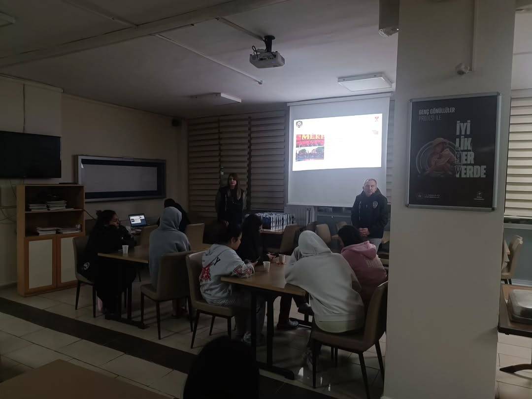 Terör örgütlerinin kandırma yöntemleri anlatıldı