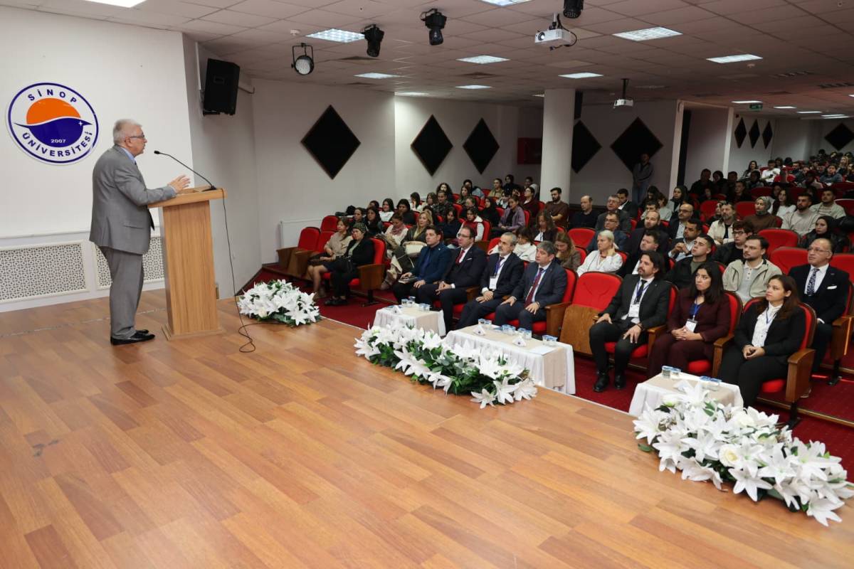 Turizmde yeni ufuklar Sinop’ta tartışılıyor