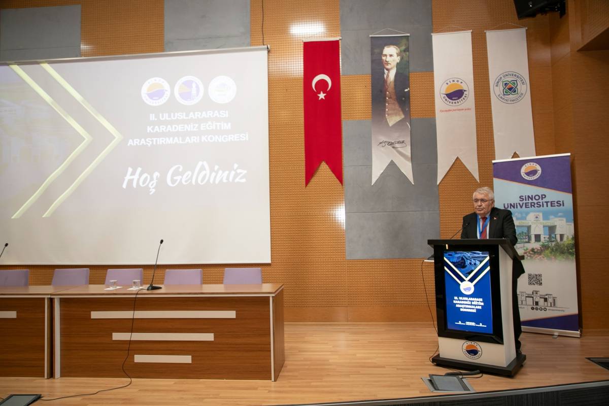 Karadeniz Eğitim Araştırmaları Kongresi Sinop’ta başladı