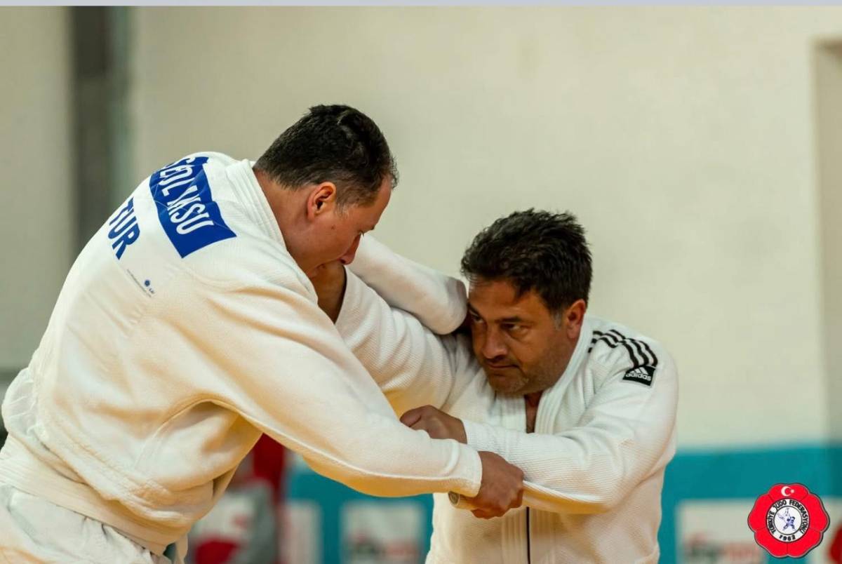 Sinoplu Judocular Paris yolcusu