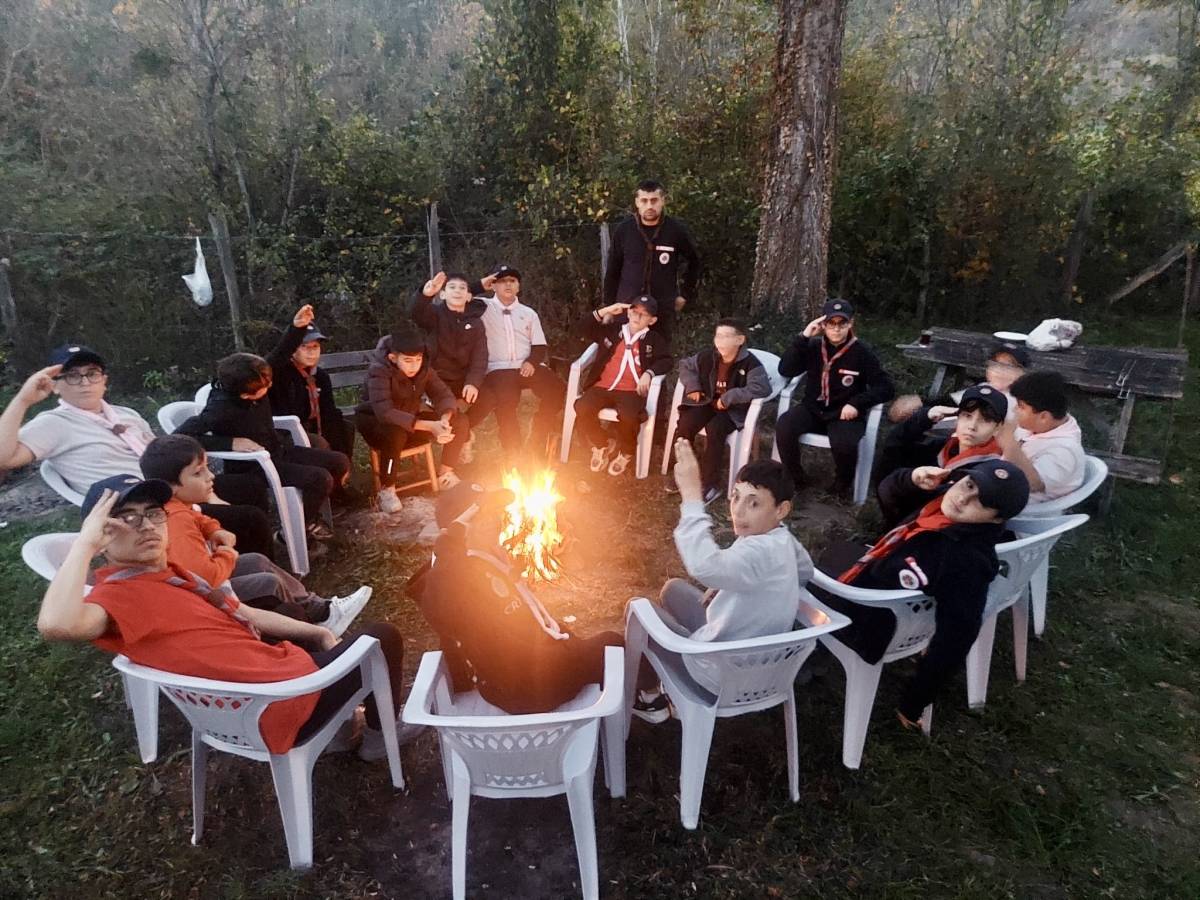 Sinop'ta 23 öğrenciye temel izcilik eğitimi verildi