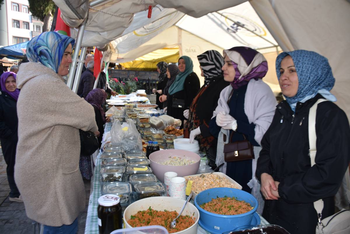 Boayabat'ta Filistin yararına kermes düzenlendi
