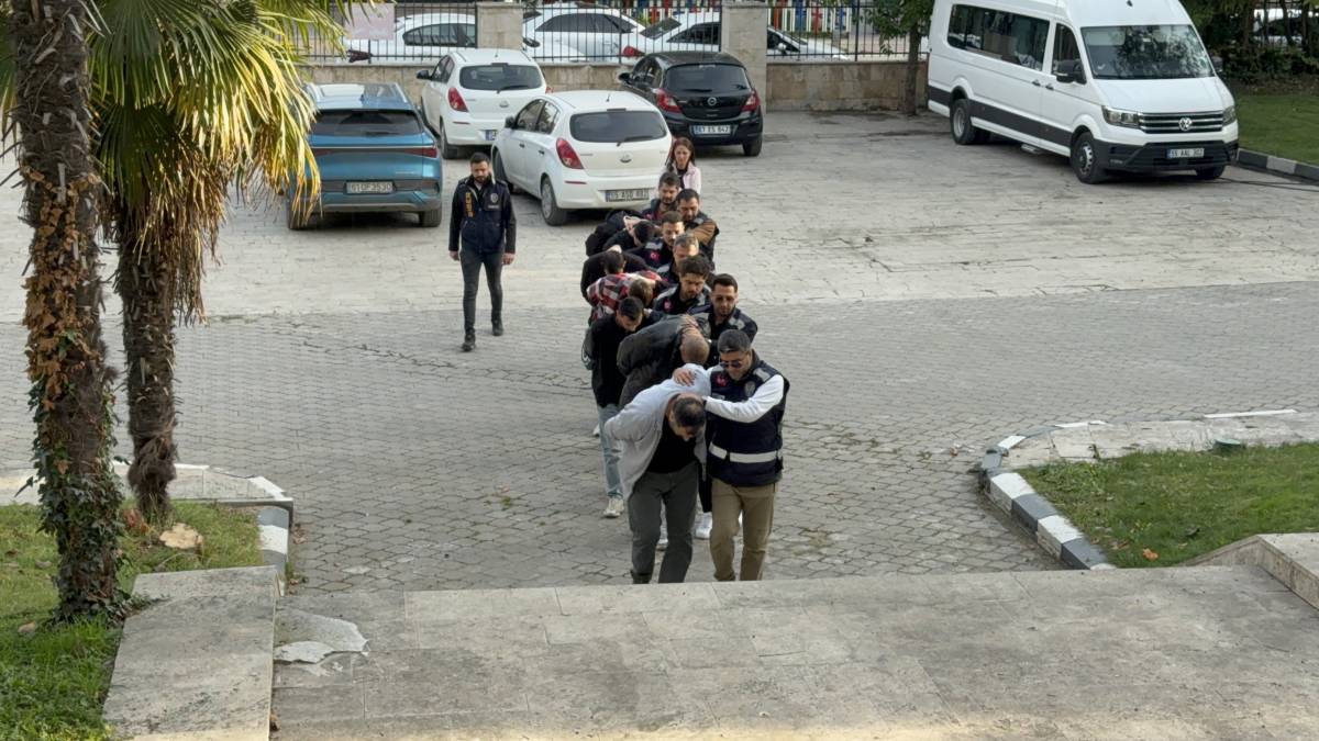 5 ilde şok operasyon: 12 kişilik siber dolandırıcılık çetesi çökertildi