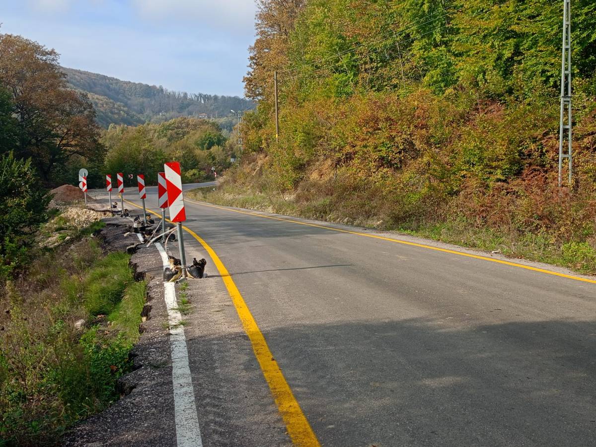Asfalt ağlıyor! Çökerse vebali kimin?