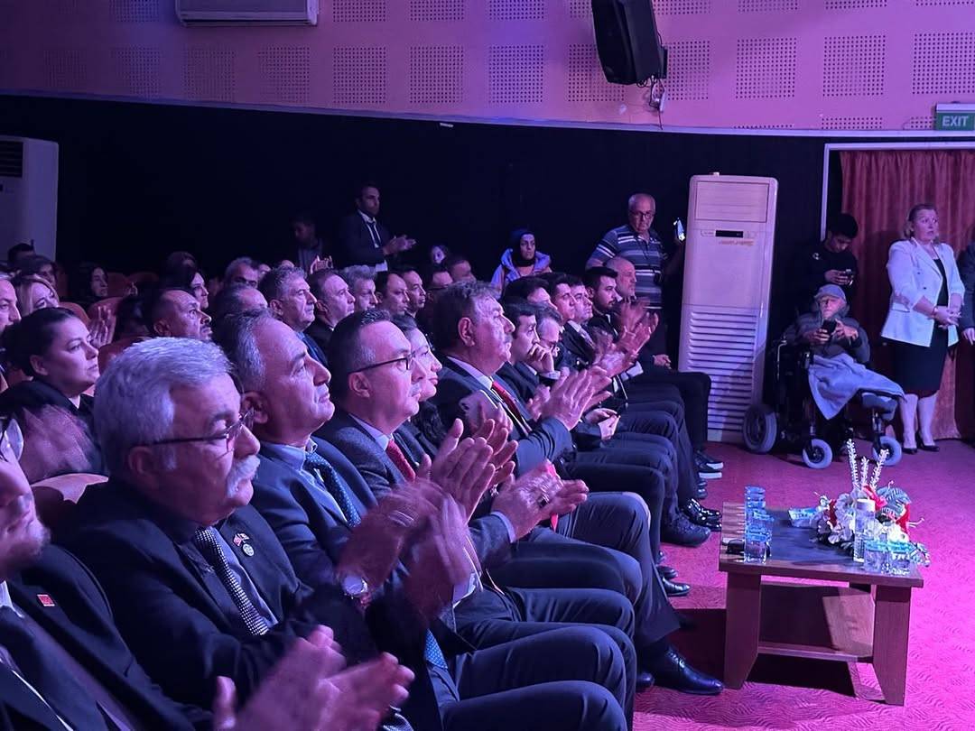 Gerzeli öğrencilerden Ata'ya vefa dersi