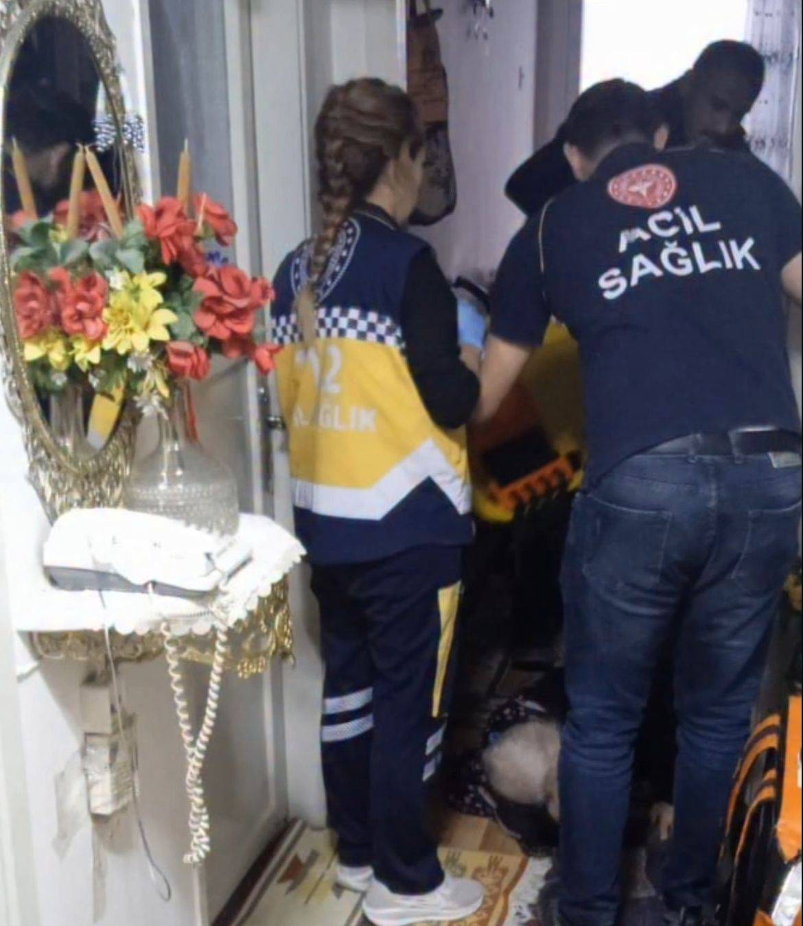 Sinop'ta dengesini kaybeden yaşlı kadın yere düştü