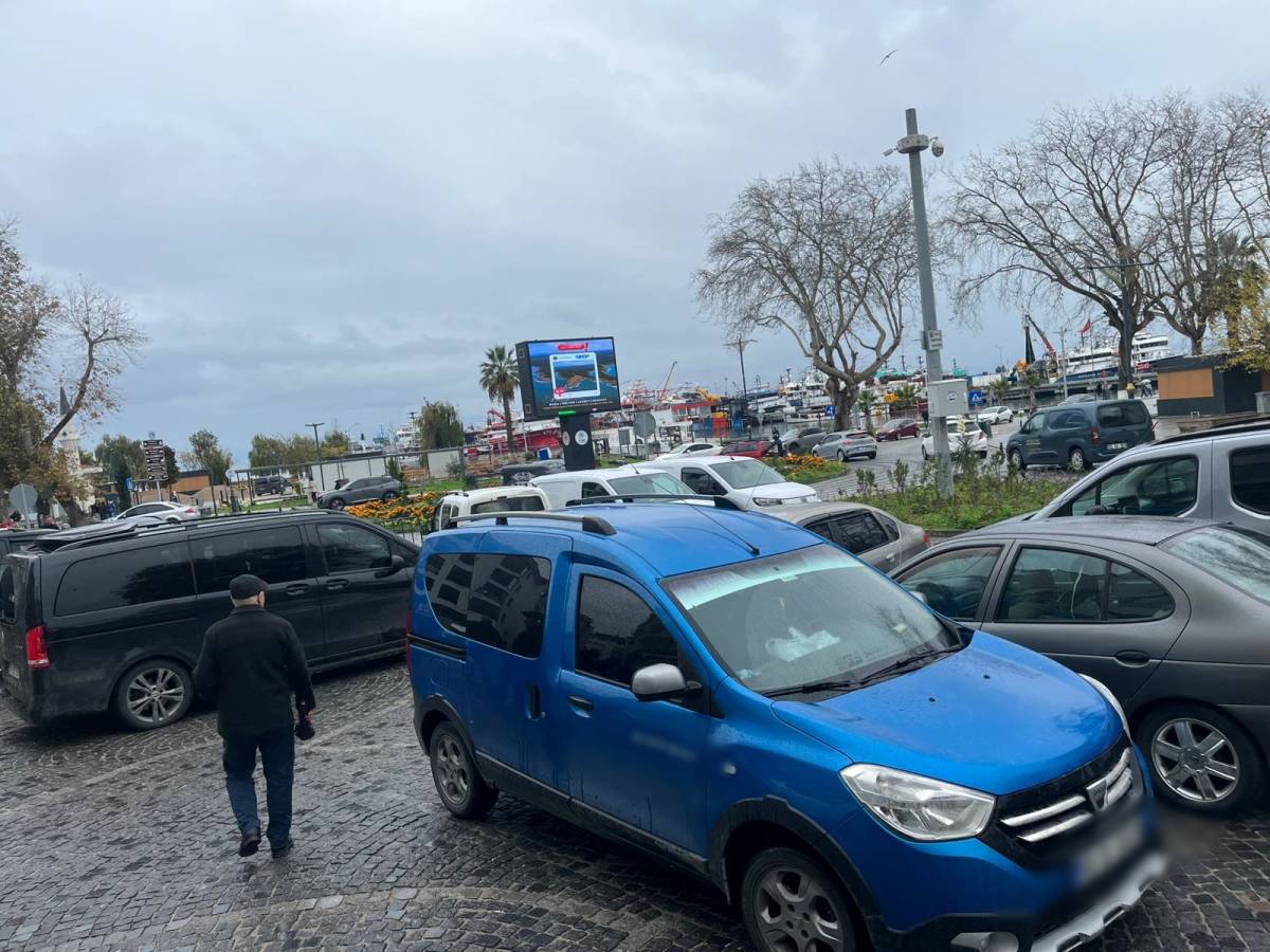 Sinop'ta yol trafiğe kapanınca meydan, işte bu hale geldi