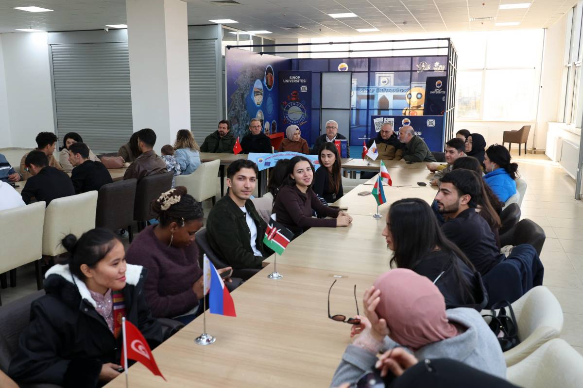 Sinop Üniversitesi'nde uluslararası öğrenci günü buluşması