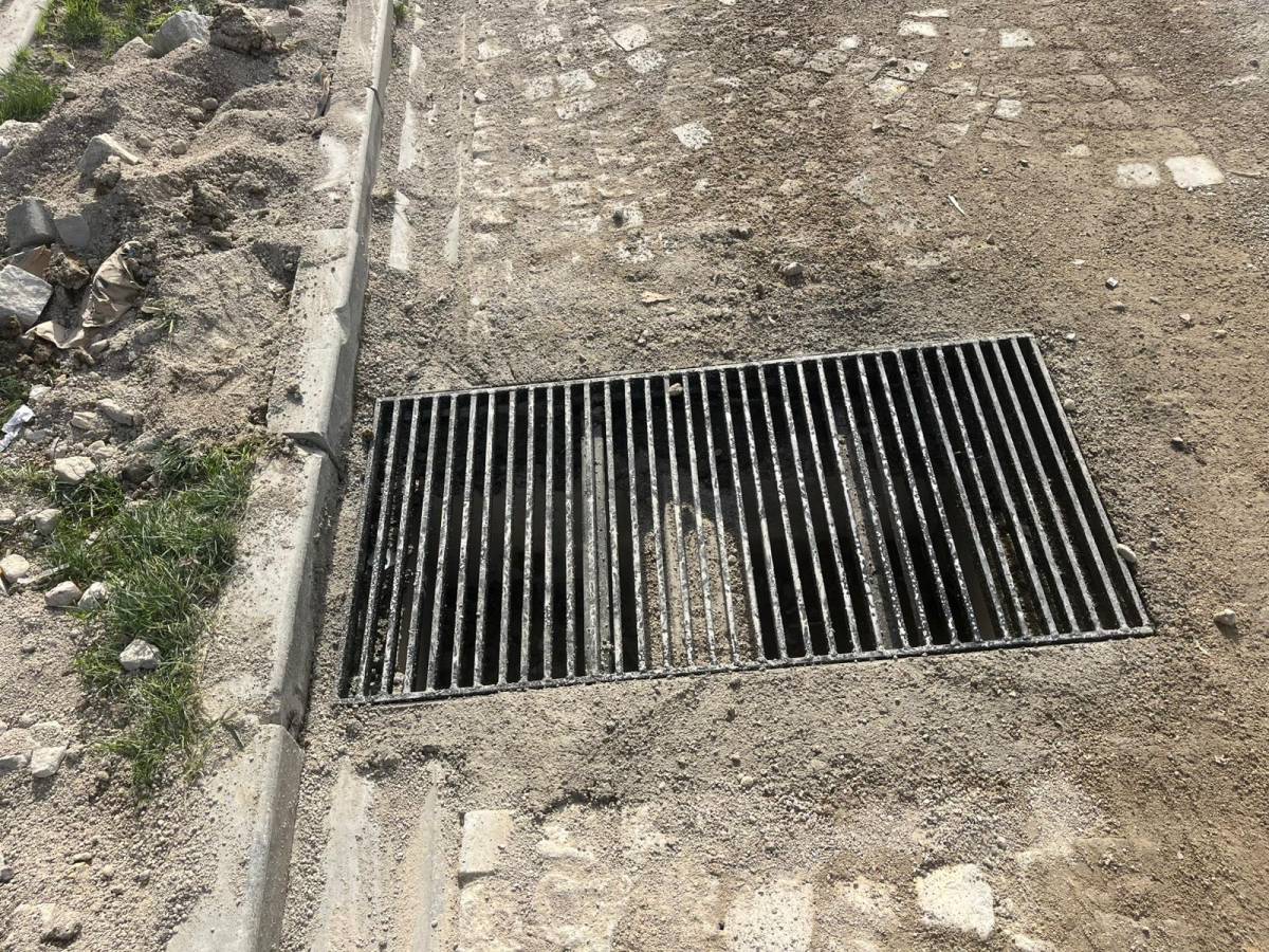 Atatürk Caddesi trafiğe açıldı