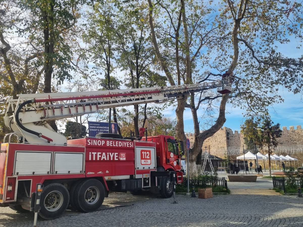 Meydan yeni yıla hazırlanıyor