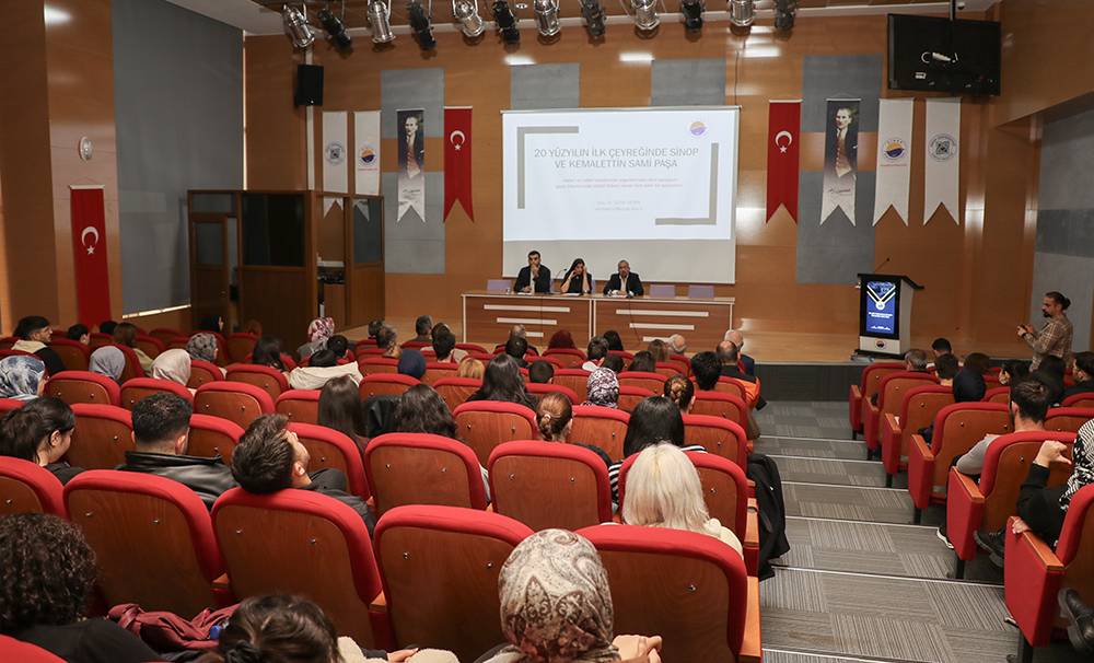 Sinop'ta Kemalettin Sami Paşa'nın askeri ve siyasi rolleri konuşuldu