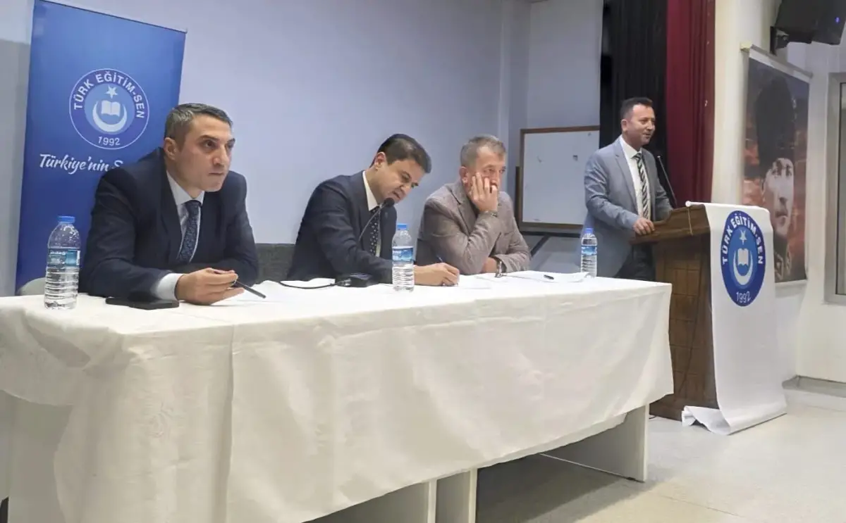 Yusuf Haskılıç Sinop Türk Eğitim-Sen başkanı oldu