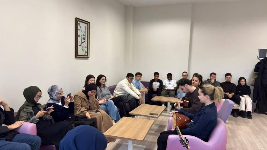 Uluslararası öğrenciler kampüste buluştu