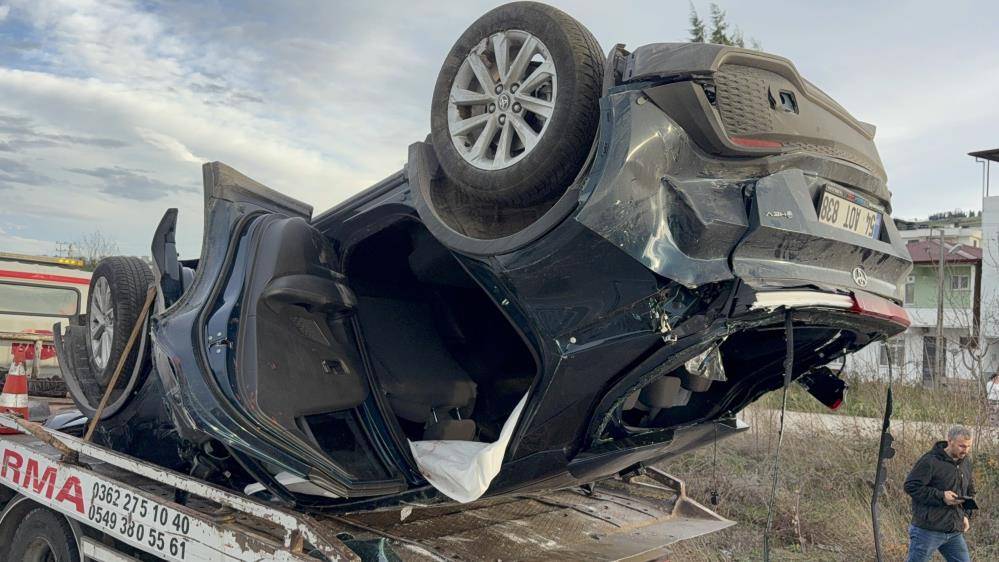 Cenaze dönüşü feci kaza: 4 yaralı