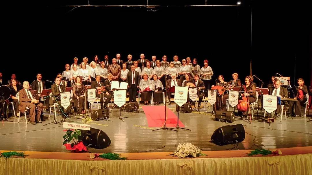 Geleneksel melodiler Sinop’u büyüledi