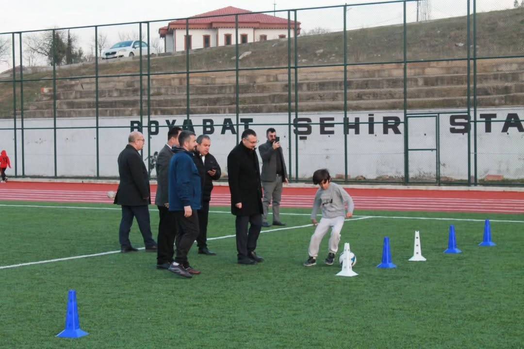 Boyabat’ın çocukları yeteneklerini konuşturuyor