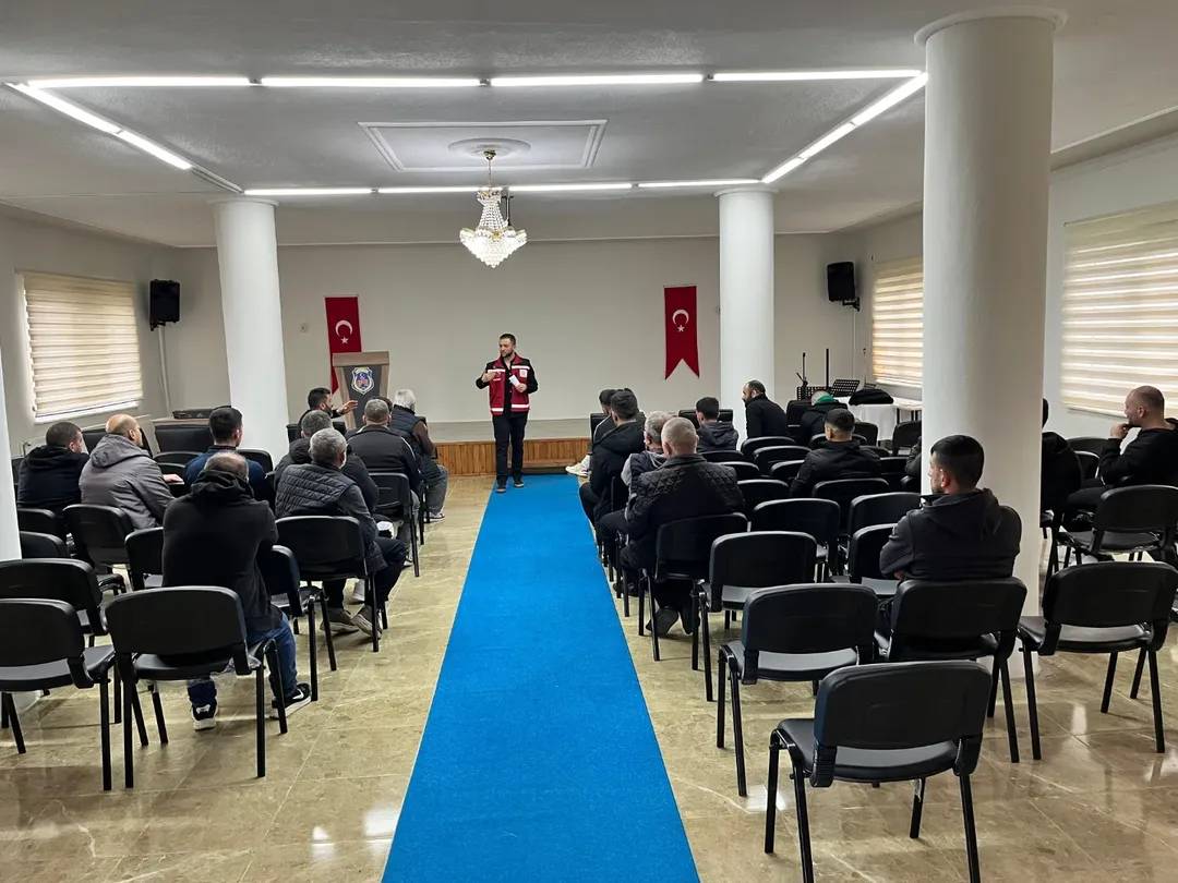 Sinop’ta hükümlülere aile eğitimi semineri