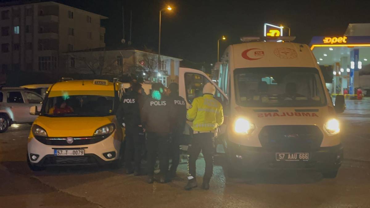 Sinop’ta alkollü şahıs dehşet saçtı: Dolmuş camına kafa atıp polise direndi