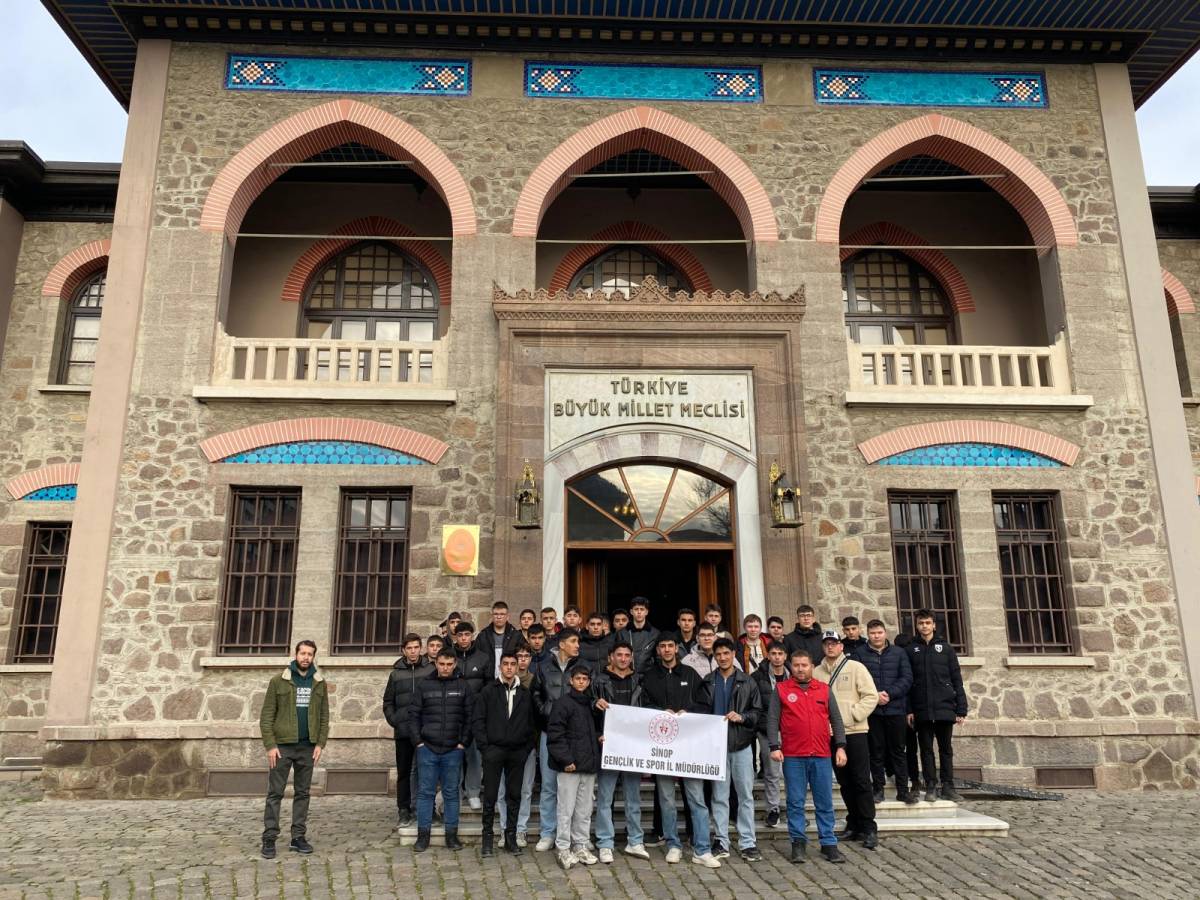 Sinoplu gençlerden Ankara çıkarması