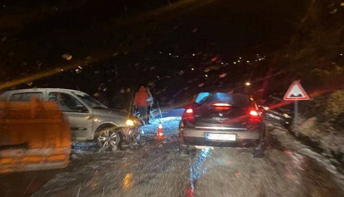 Kar yağışı kazaları beraberinde getirdi