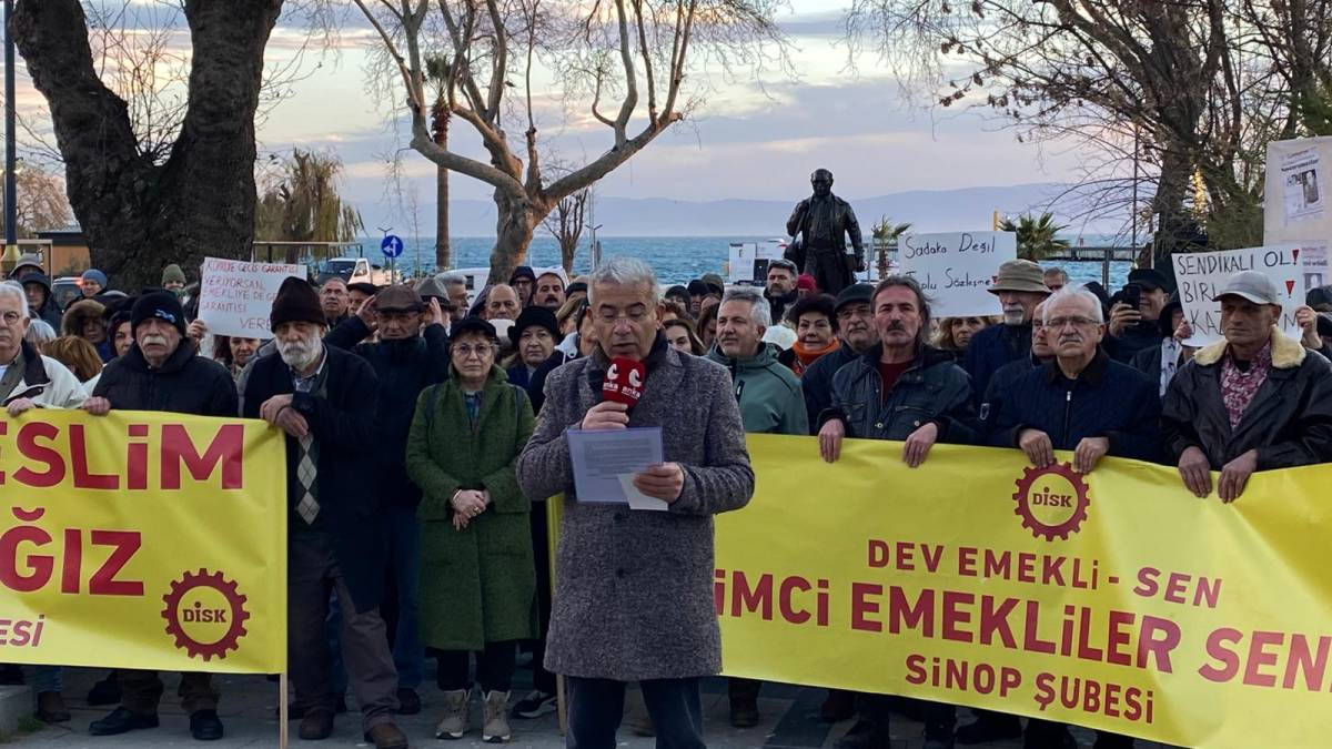 Sinop’ta emeklilerden maaş tepkisi