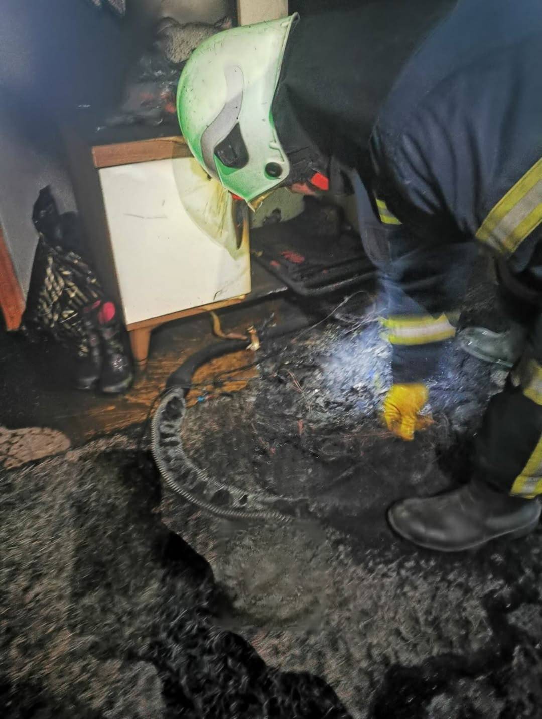 Oksijen bitince alevler teslim oldu