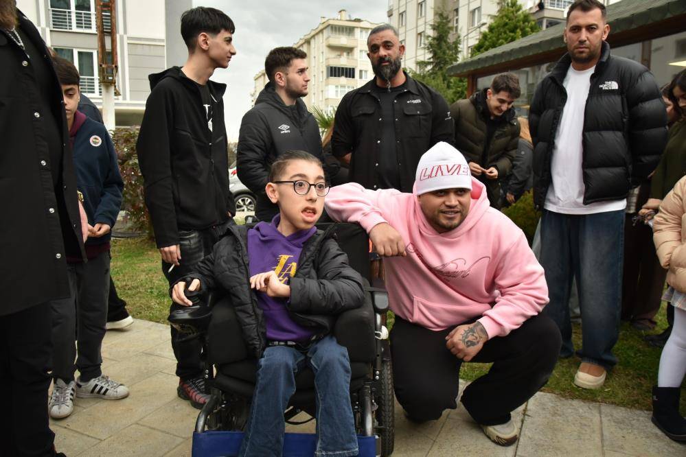 Lvbel C5, Atakum'da özel bireyler ile buluştu