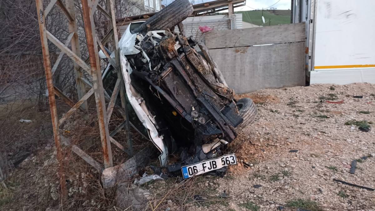 Kontrolden çıkan otomobil takla attı: 2 yaralı