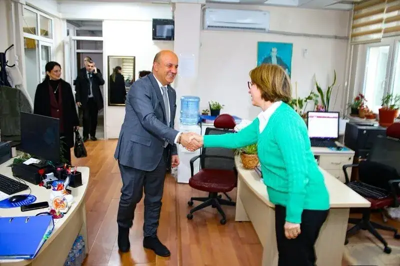Başkan Gürbüz’den defterdarlığa vergi haftası ziyareti