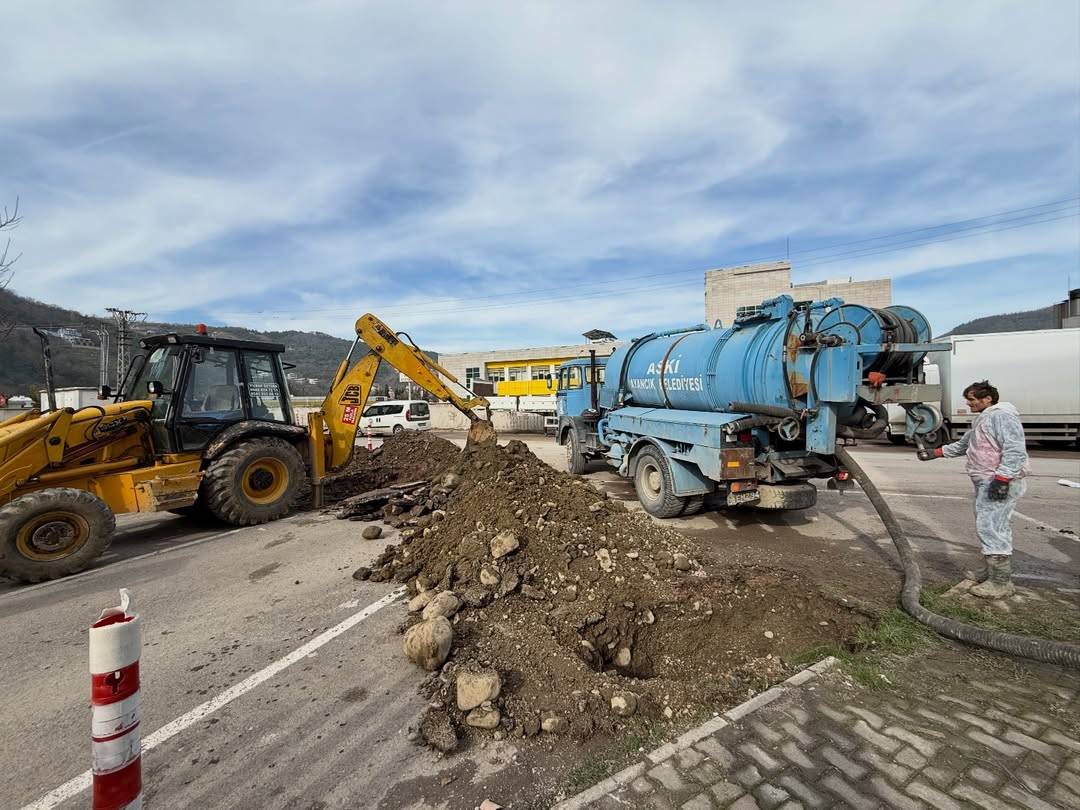 Ayancık'ta altyapı arızalarına hızlı hüdahale