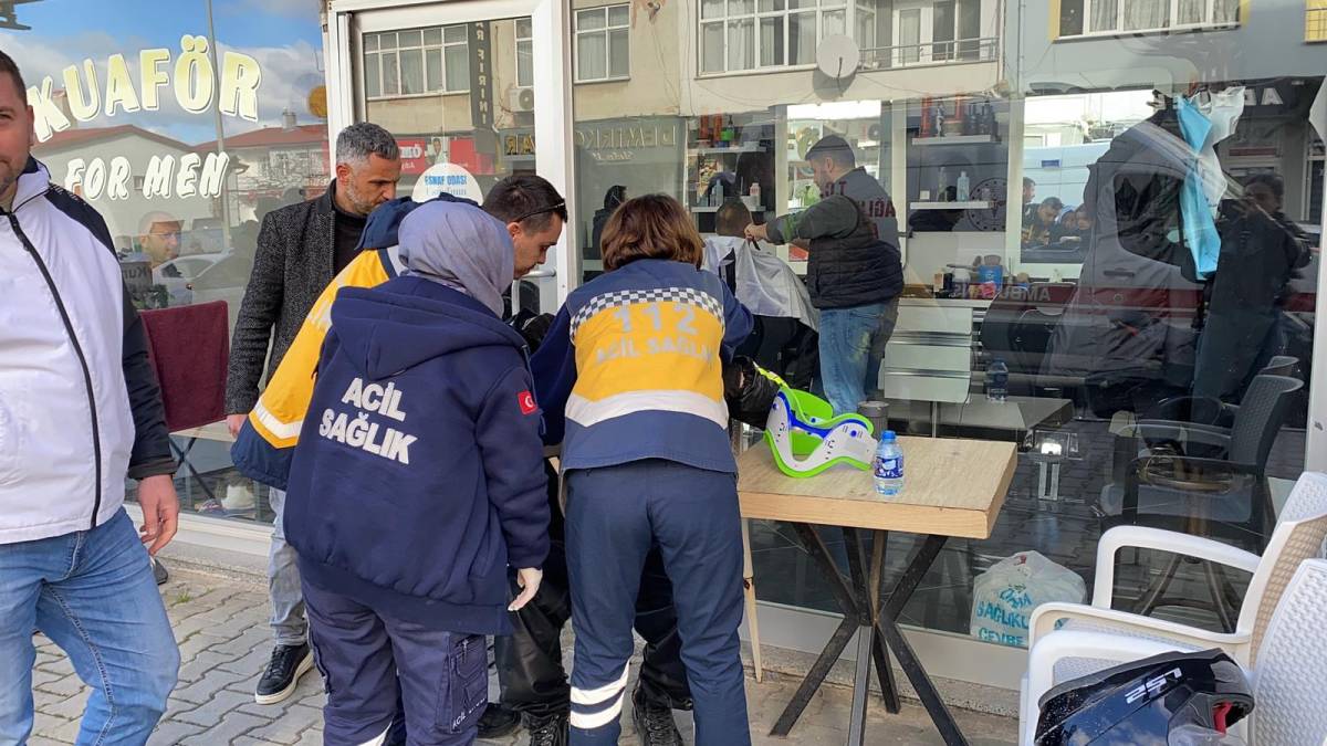 Yayaya yol yeren otomobile arkadan çarptı: 1 yaralı