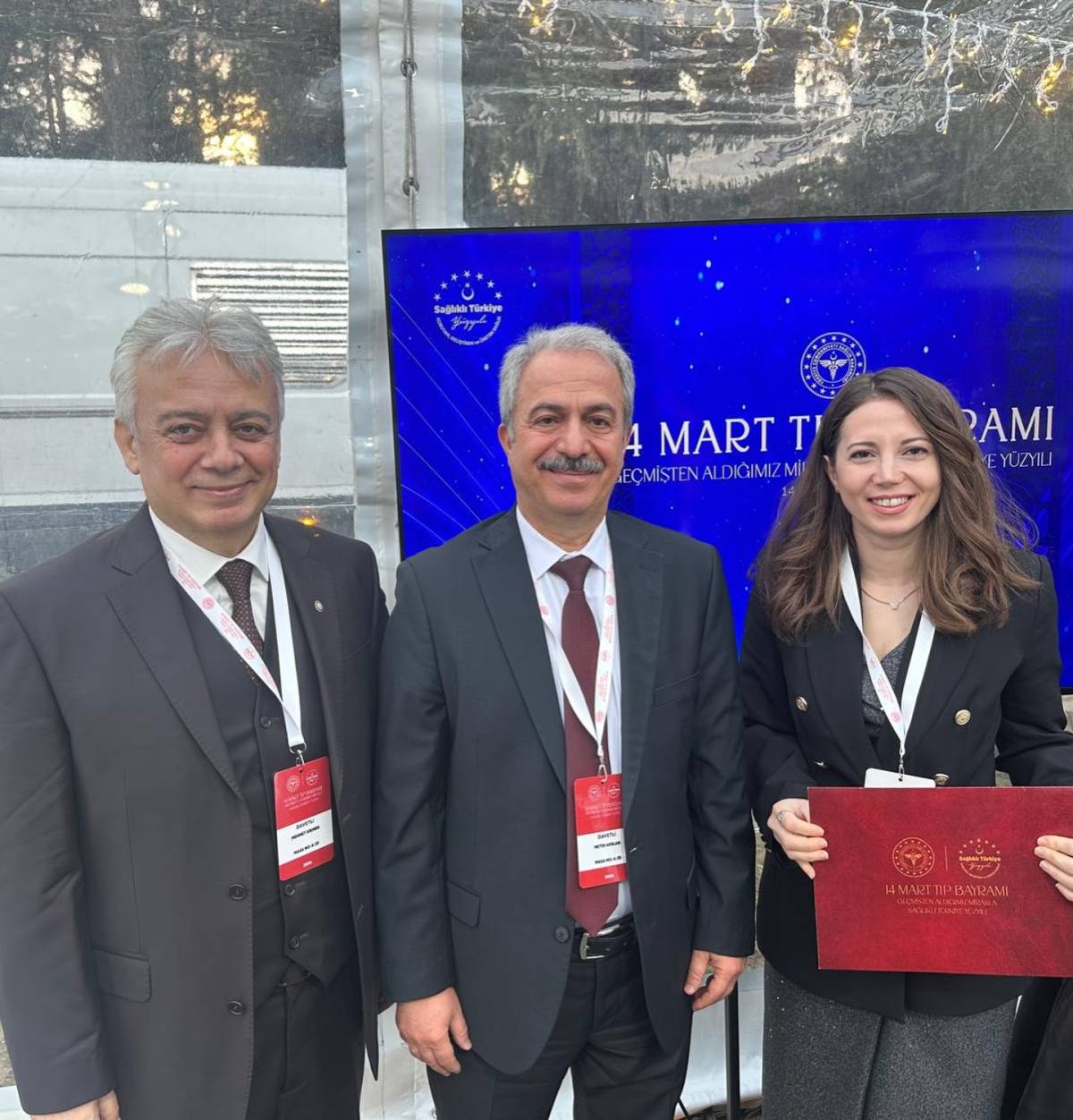 Sinop'un sağlık elçileri Sabuncuoğlu Şerefeddin ödülünü aldı