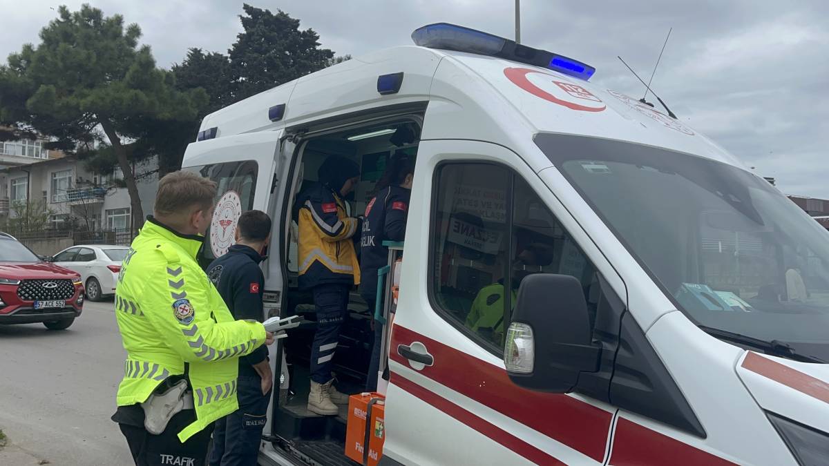 Sinop’ta elektrikli motosiklet devrildi: 1 yaralı