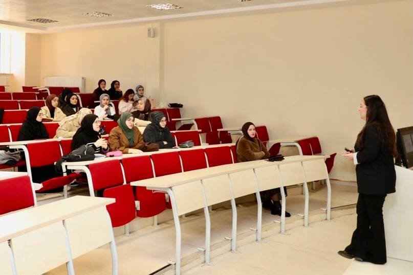 Öğrenciler CV hazırlamayı öğrendi