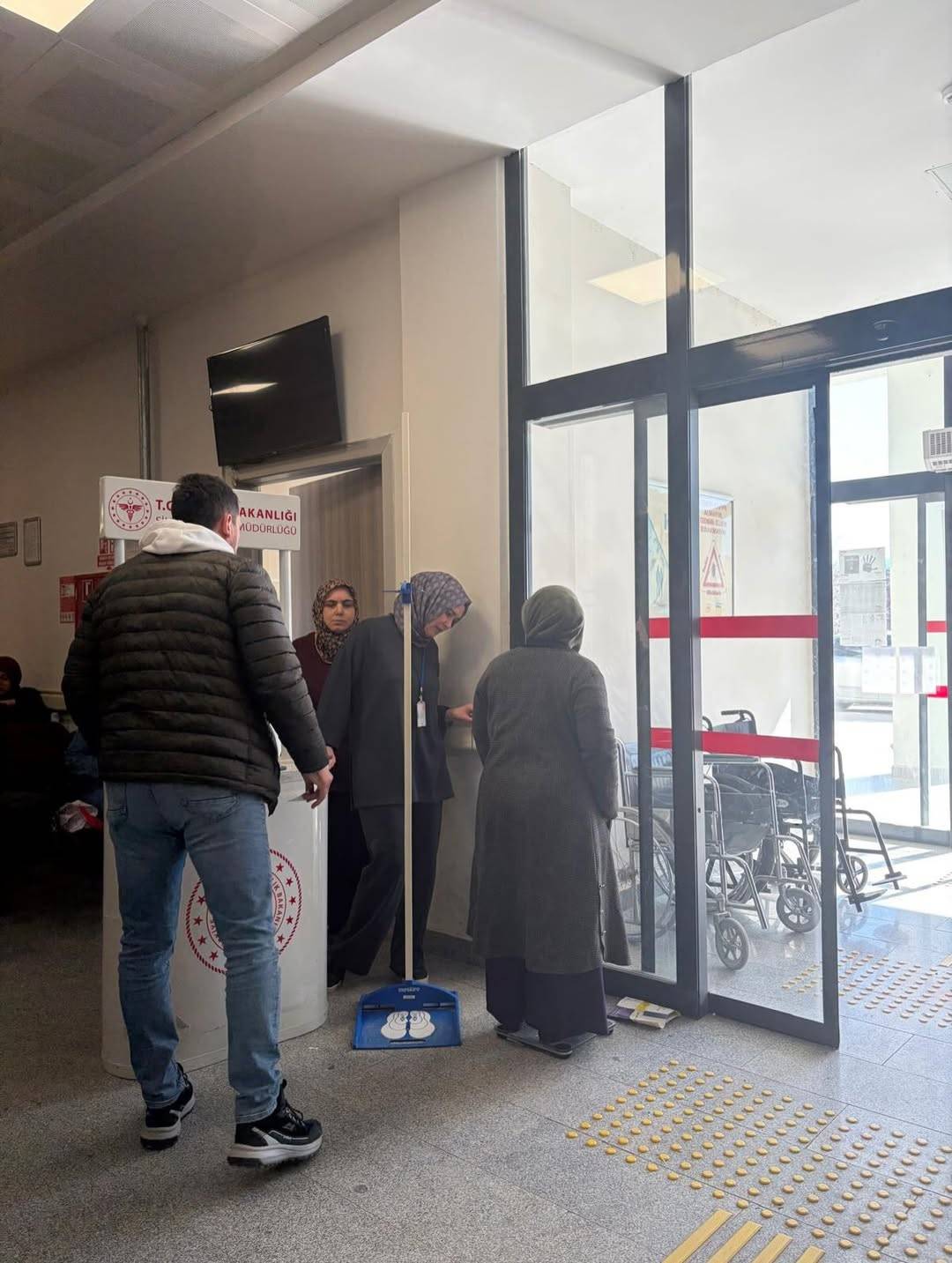 Vatandaşın boy ve kilosu ölçüldü, sağlık uyarısı yapıldı