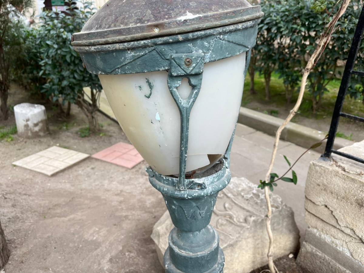 Tarihi camide aydınlatma revizyonu talebi