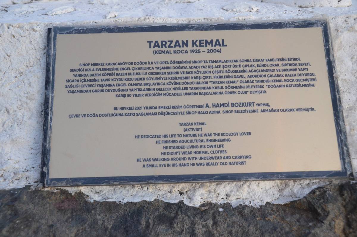 Levha geldi, çatlaklar gün yüzüne çıktı