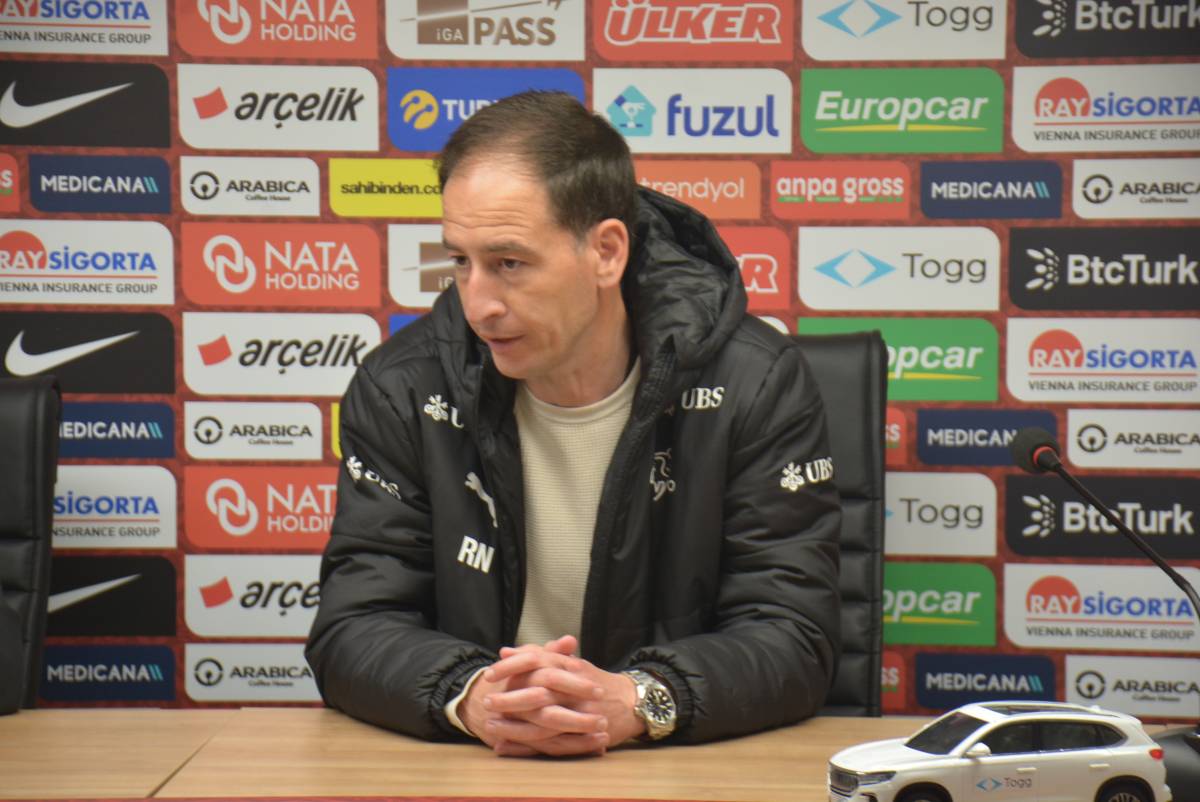 Türkiye A Milli Kadın Futbol Takımı Teknik Direktörü Kıragası, “Sinop halkına mahcup olmadığımız için çok mutluyum, çok gururluyum”