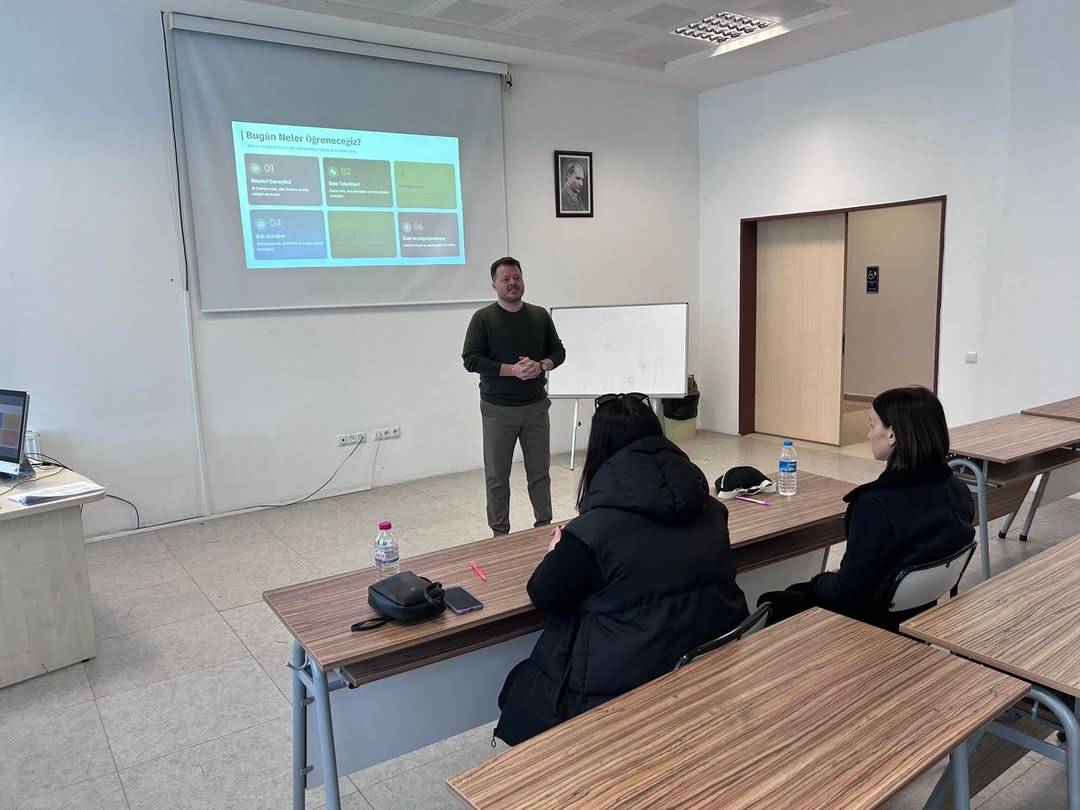 SÜSEM’den perakende çalışanlarına nitelikli iş gücü eğitimi