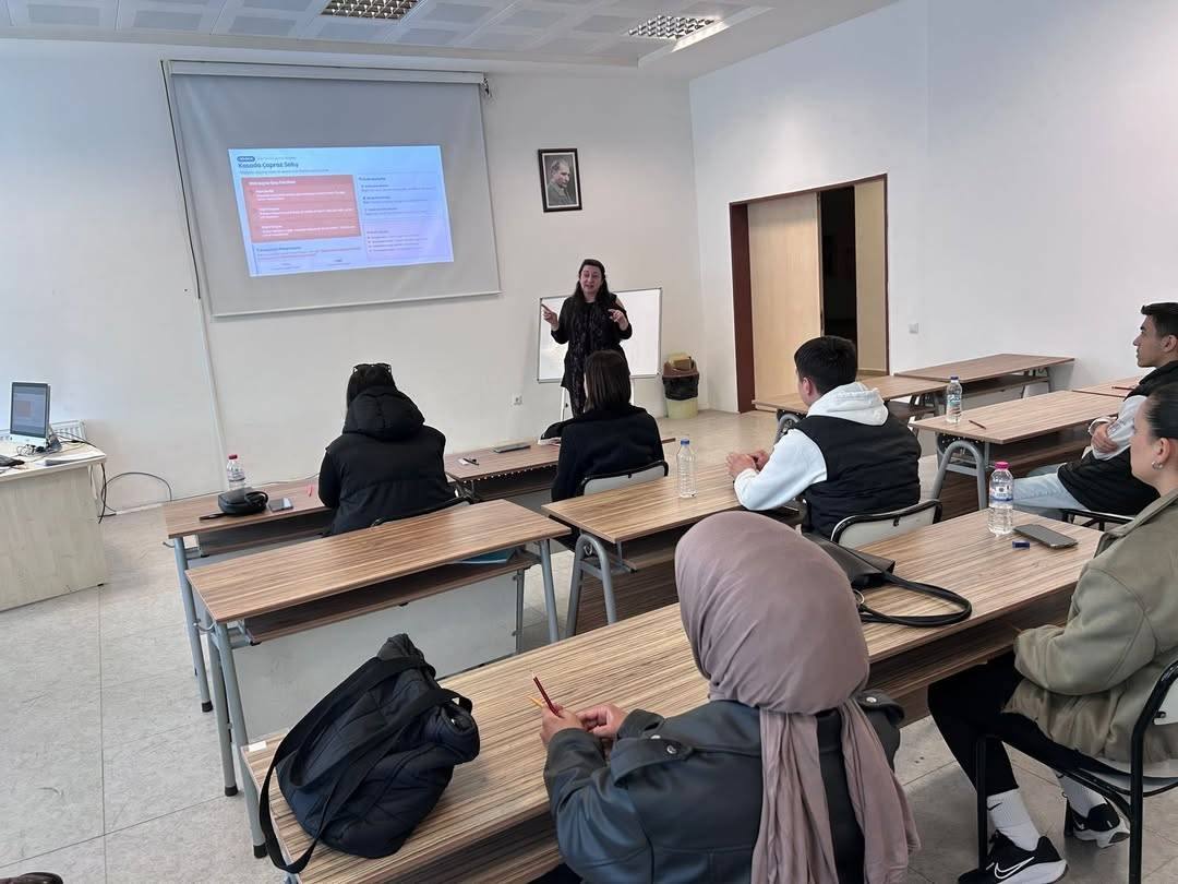 SÜSEM’den perakende çalışanlarına nitelikli iş gücü eğitimi