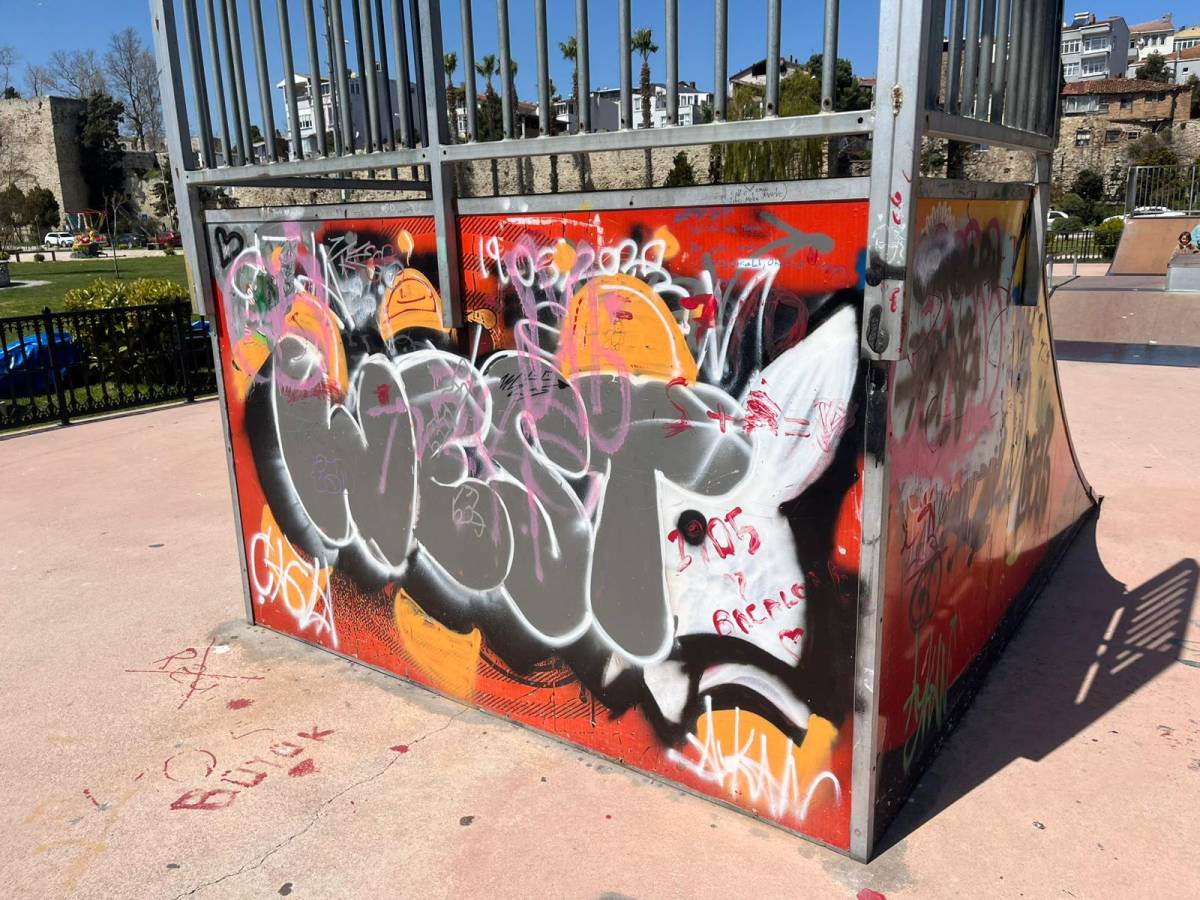 Kaykay parkı vandalizmin pençesinde