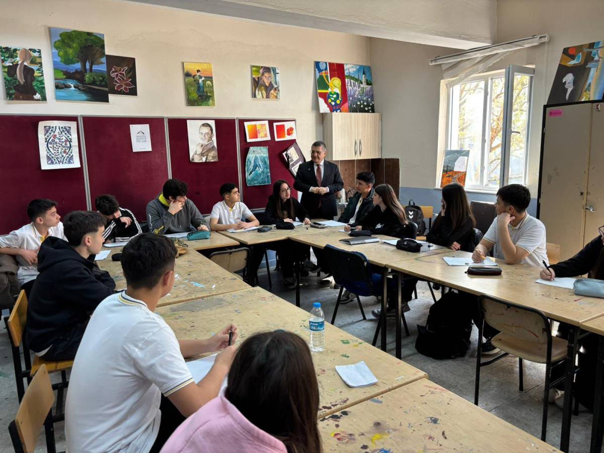 Vali Özarslan’dan okul güvenliği mesajı: “Tüm imkanlar seferber edildi”