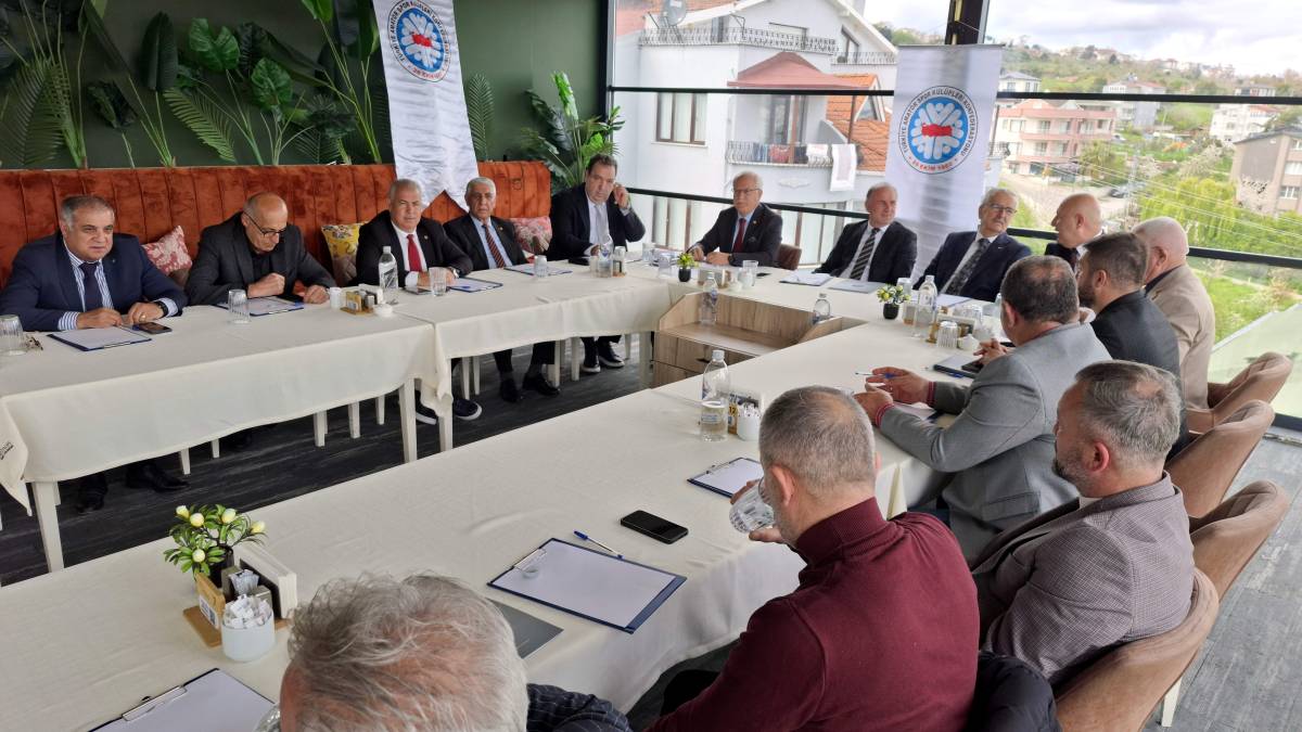 Bölgesel Amatör Spor Kulüpleri başkanları toplantısı Sinop'ta yapıldı
