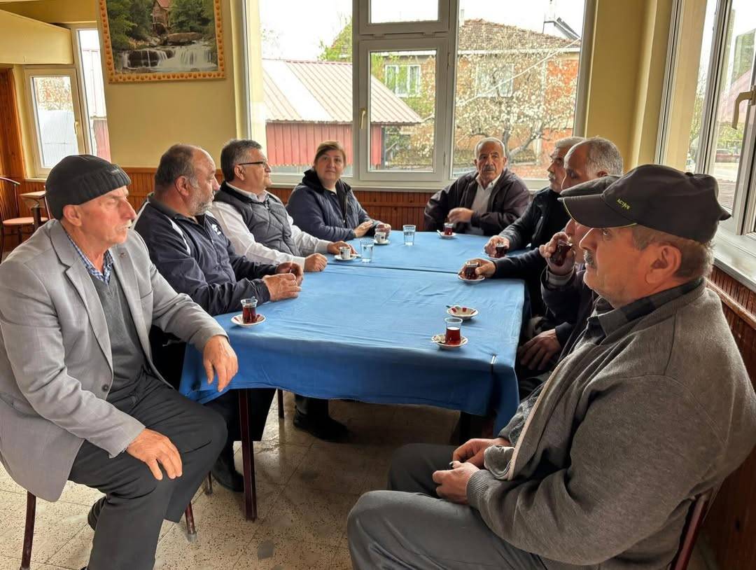 Vali Özarslan'dan Erfelek çıkarması: Talepleri tek tek not aldı
